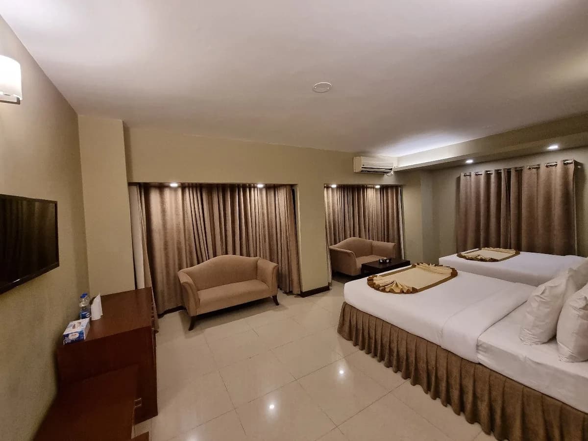 Royal Suite